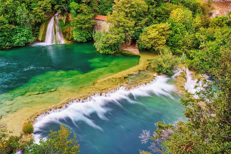 Aurora Falls